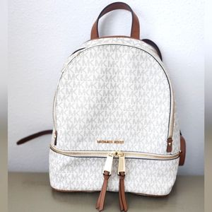 Michael Kors Signature Rhea Zip Medium Backpack